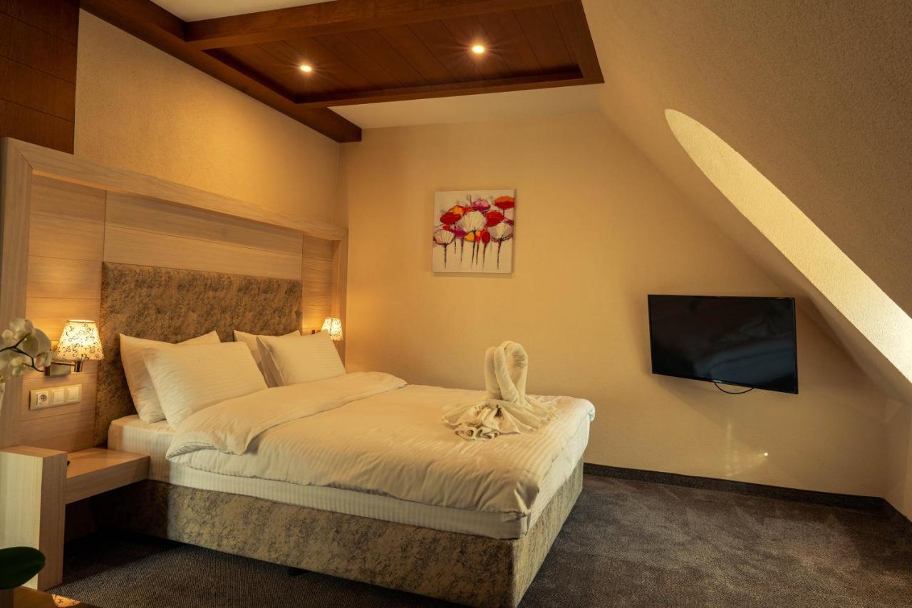 Boutique Hotel Provence Бутик Хотел Прованс Petrič Exteriér fotografie